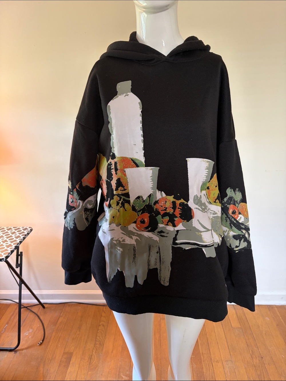 Artistic Black Graphic Hoodie Sweatshirt